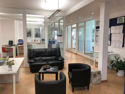 picture of Wall Street English