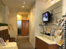 image de Neuroth Hörcenter AG - Hörgeräte und Gehörschutz