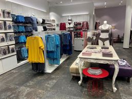 Bild zu CALIDA Store