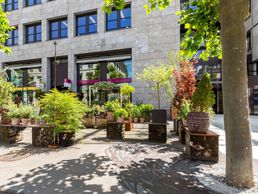 immagine di Linder Blumen am Bahnhofplatz in Aarau
