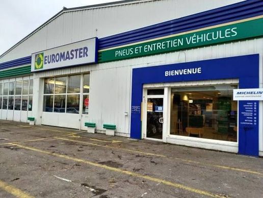 picture of Euromaster Acacias