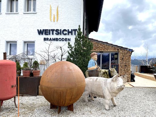 picture of Gartenpoet GmbH Pizzaofen, Lehmbau und Gartengestaltung