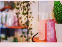 picture of Le Loft Can-Can Hair Shop by Hadriana