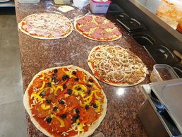 immagine di Pizza Torino | Pizza, kebab, pâtes, tacos et hamburger à Cressier NE