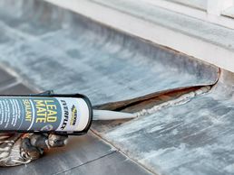 Bild zu Cursa SA | Tetti piani in Ticino