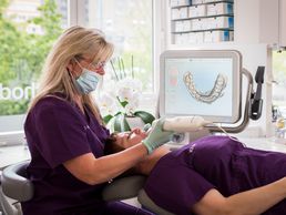 Bild zu Orthodontie MC20