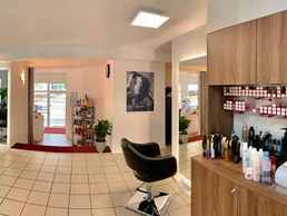 picture of Ann Hairstyling Sokheang Sum