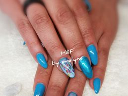 picture of Hands & Feet by Evelyne