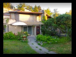 image de Maison de naissance Dix Lunes / Luisoni Nathalie