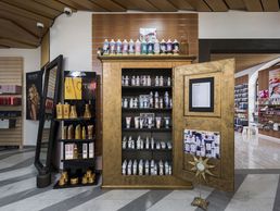 Bild zu Mirror Hair Cosmetic by Lucatelli Pascale