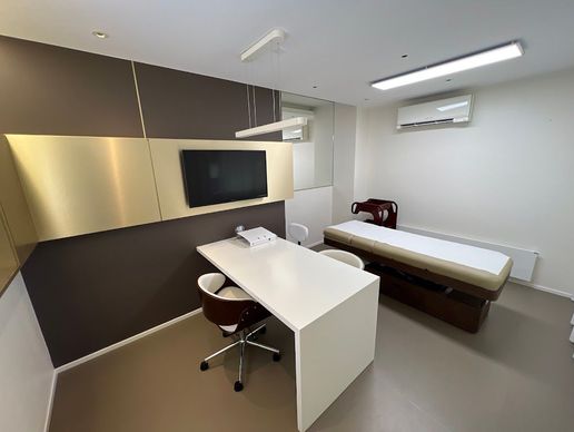 Bild zu Clinique Muller - Épilation définitive