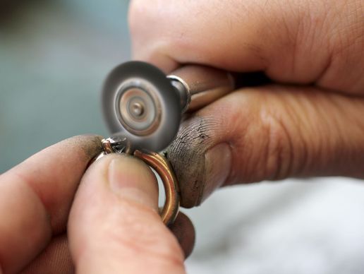 image de Rent a Box Schmuck und Uhren AG