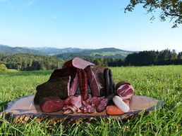 Bild zu Lötterle Tösstaler Schinkenräucherei AG