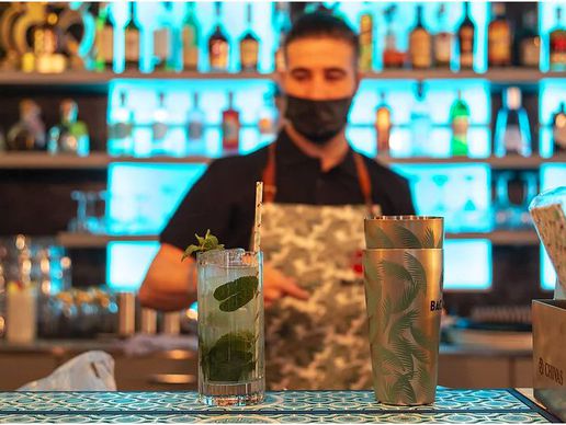 picture of Lugangeles Tropical Café