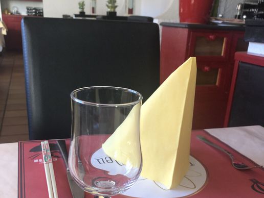 picture of Le Lotus Bleu