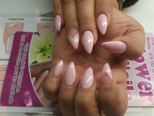 immagine di Nagelstudio Flower Nails