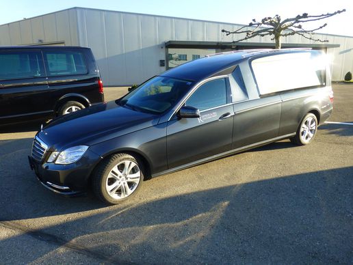 image de Pompes Funèbres RUFFIEUX & Fils SA