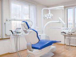 Bild zu Zahnarzt Tettamanti