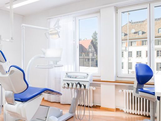 Bild zu Zahnarzt Tettamanti